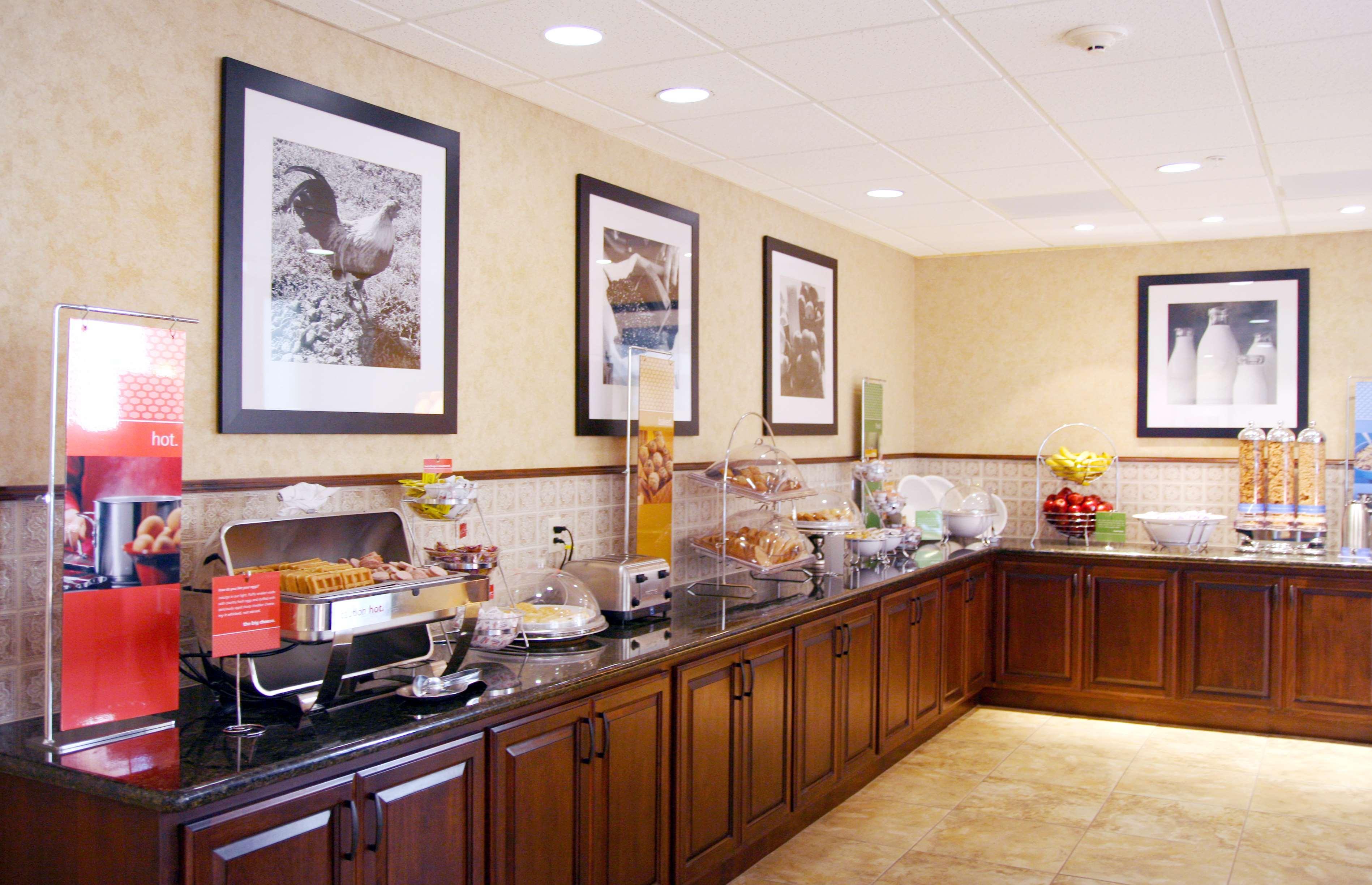Hampton Inn & Suites Lodi Ristorante foto